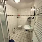 Apart Otel Moellers Morgen Lentfohrden