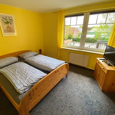 Moellers Morgen 아파트호텔 Lentfohrden